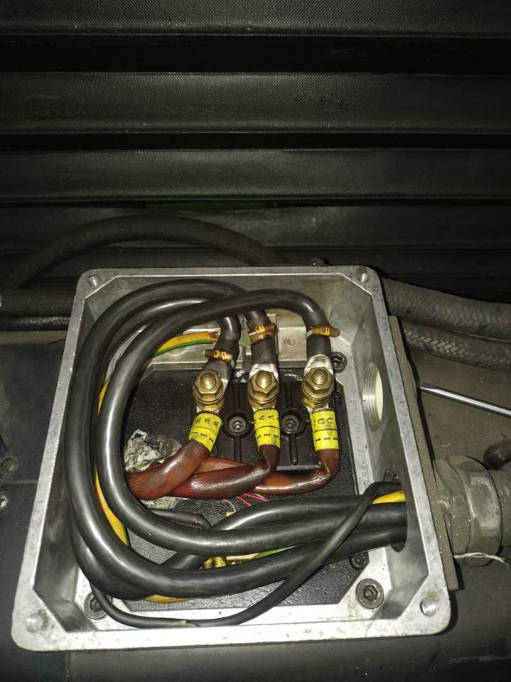 Maintenance technique à proximité de Hazebrouck